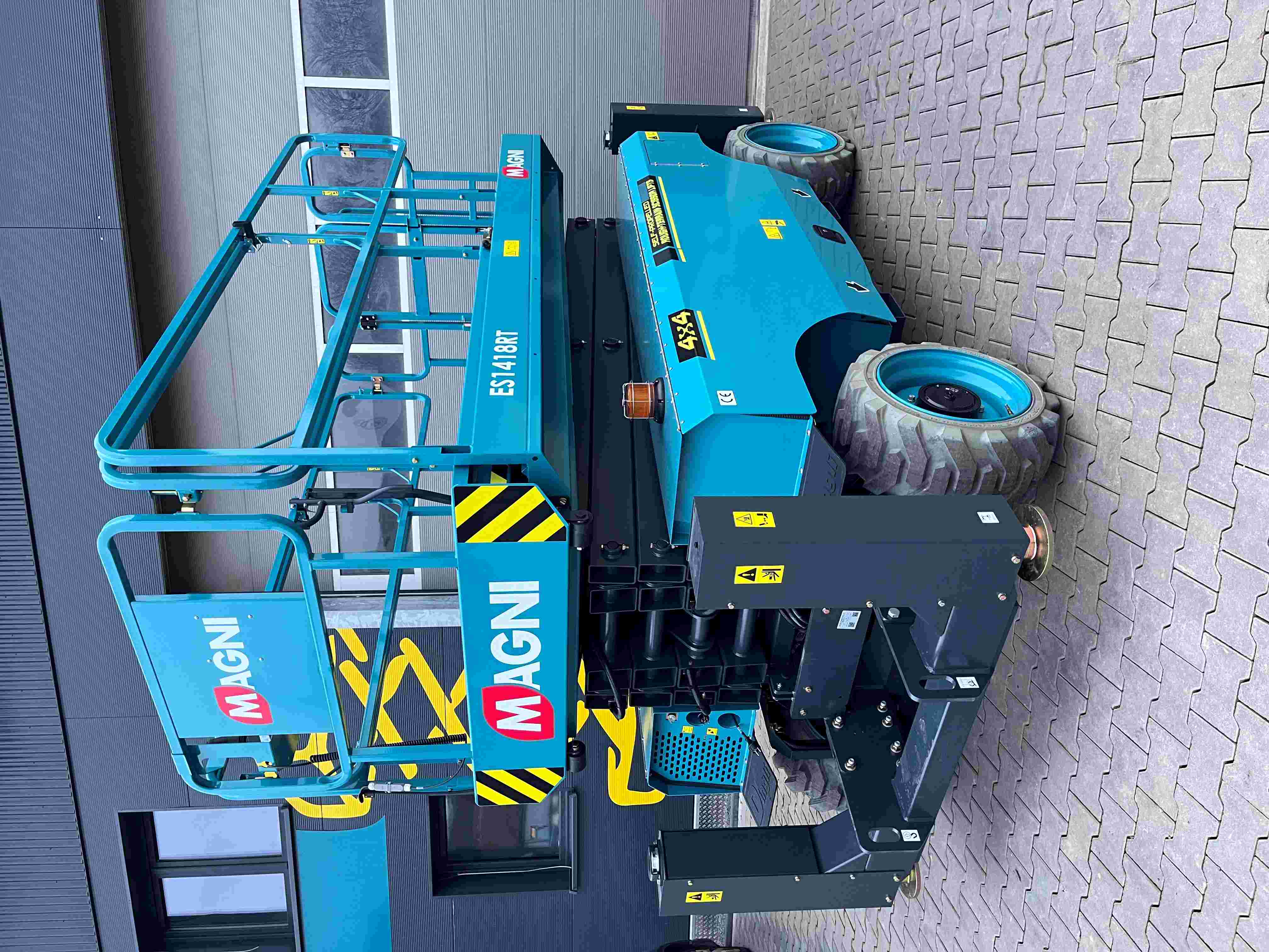 Magni ES1418RT Allradschere Elektro