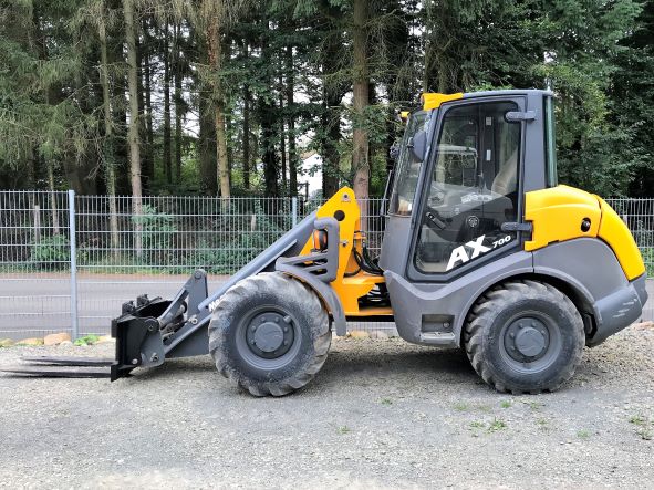Radlader Mecalac AX 700